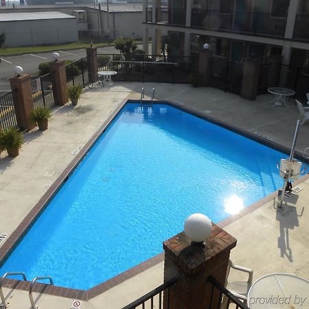 Red Roof Inn & Suites Scottsboro Extérieur photo