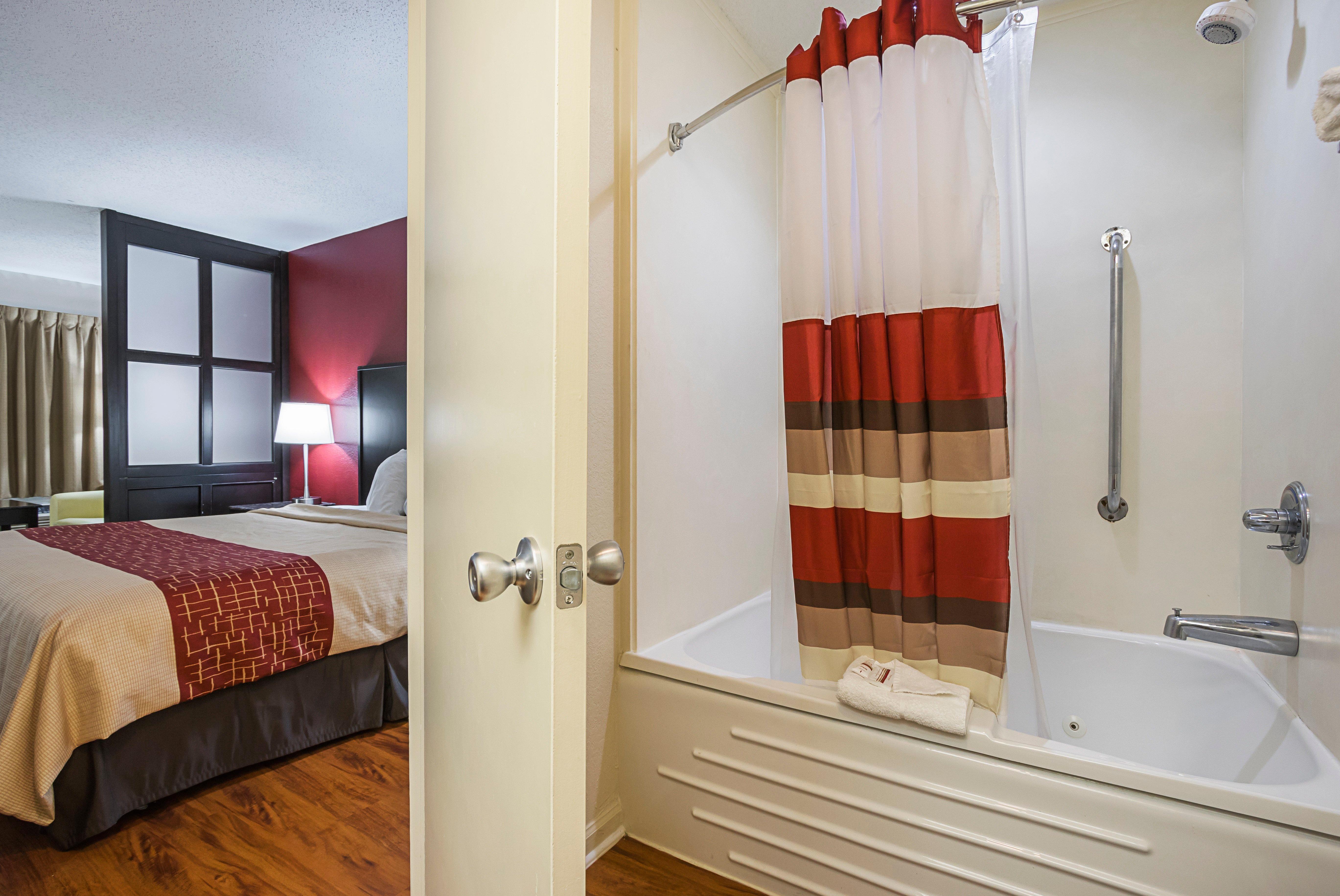 Red Roof Inn & Suites Scottsboro Extérieur photo