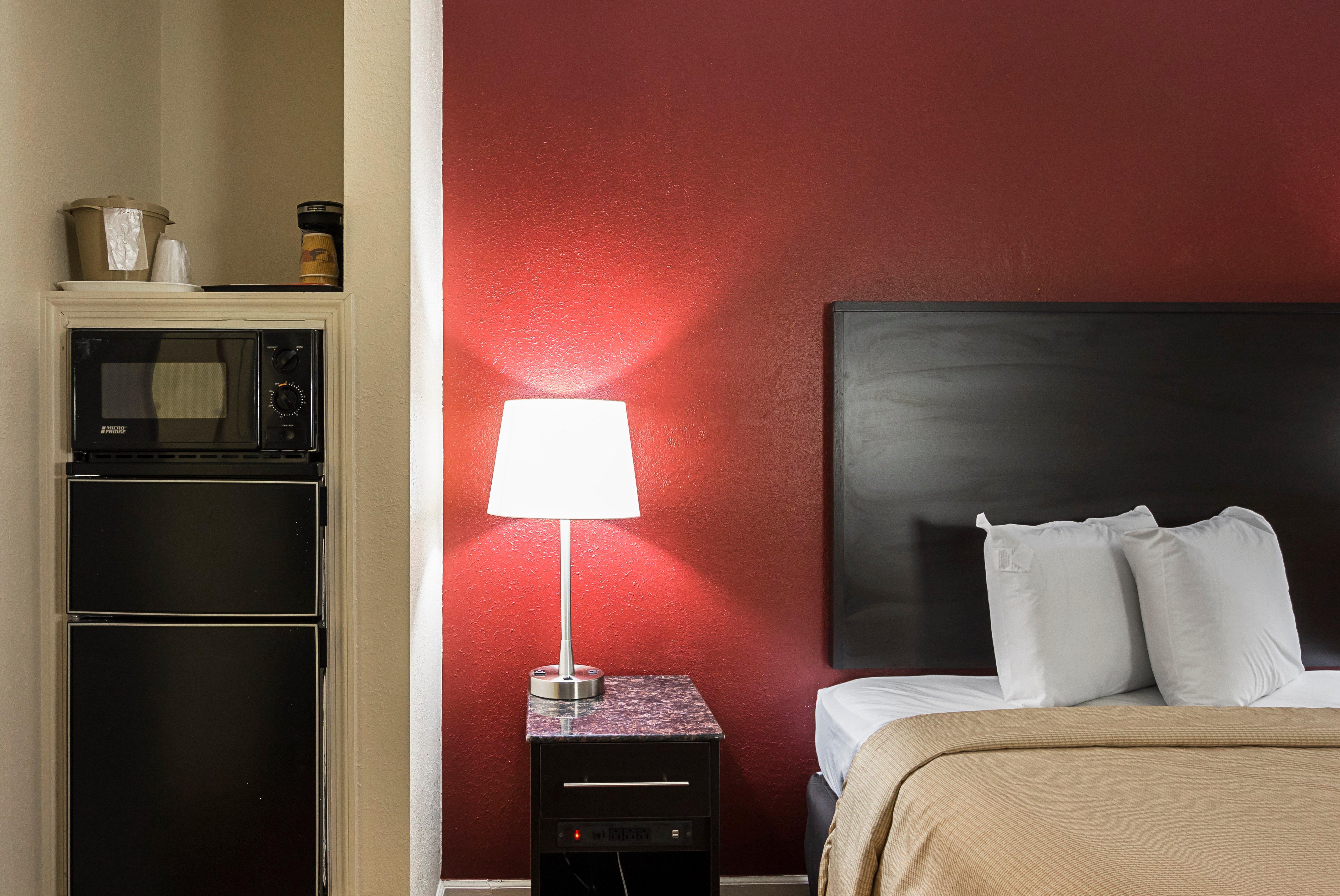 Red Roof Inn & Suites Scottsboro Extérieur photo