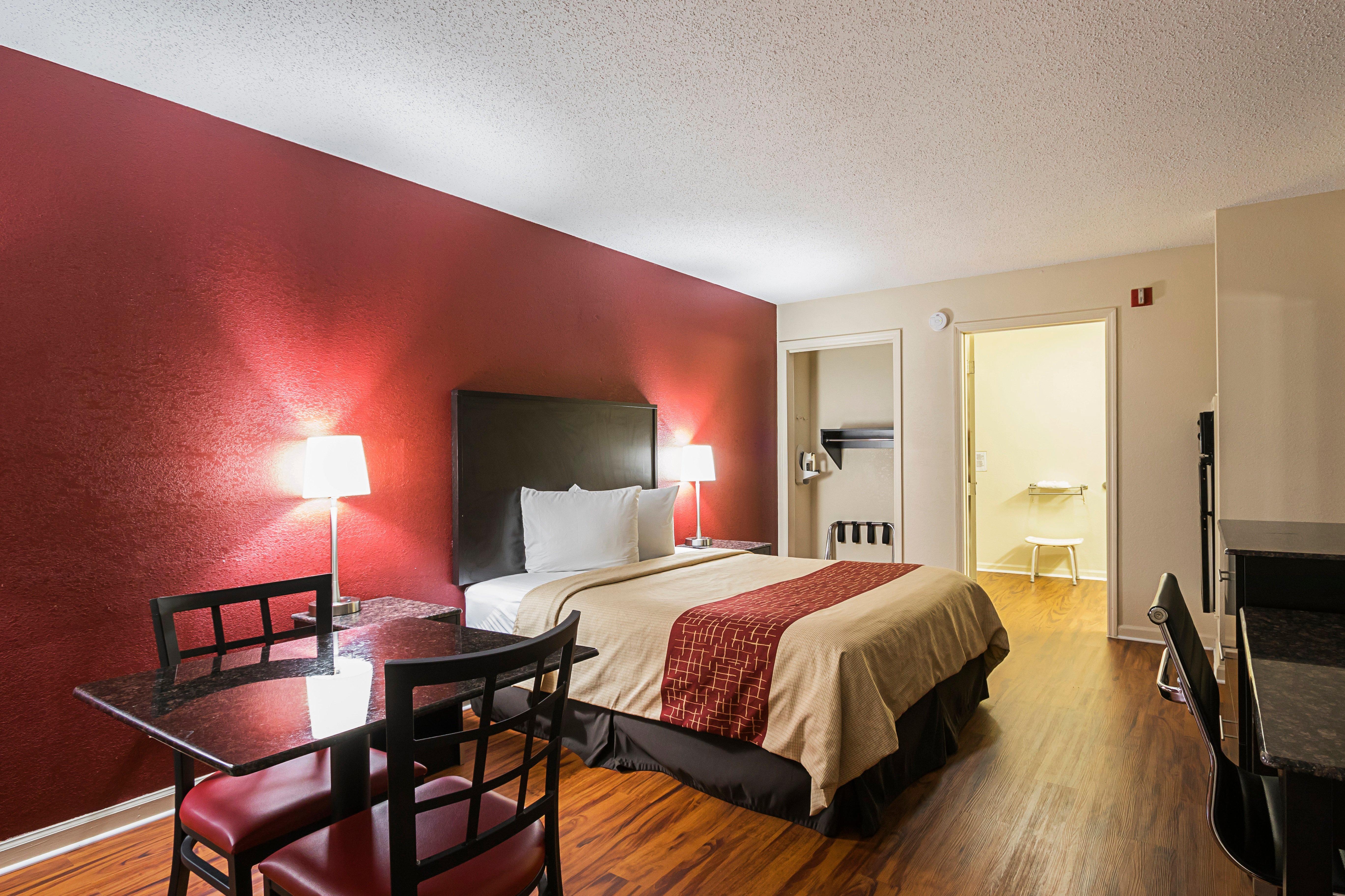 Red Roof Inn & Suites Scottsboro Extérieur photo