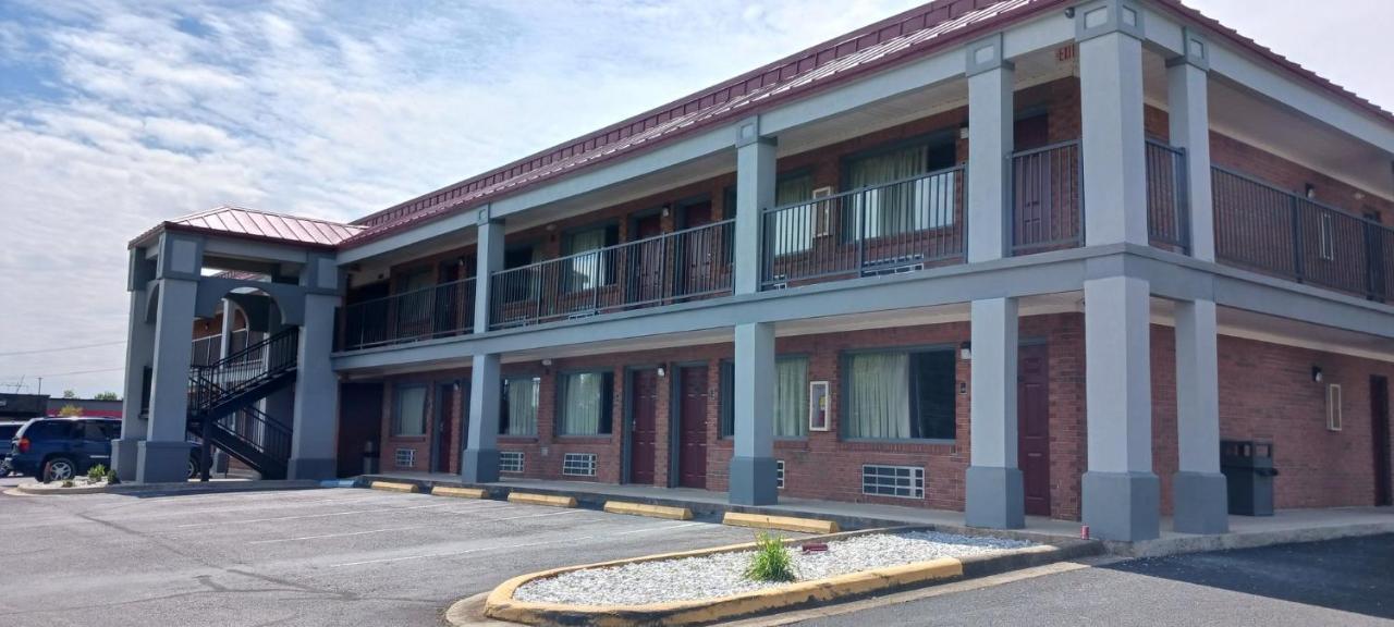 Red Roof Inn & Suites Scottsboro Extérieur photo
