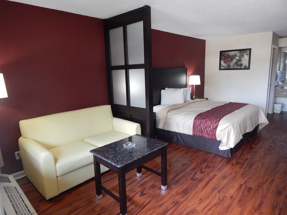 Red Roof Inn & Suites Scottsboro Extérieur photo
